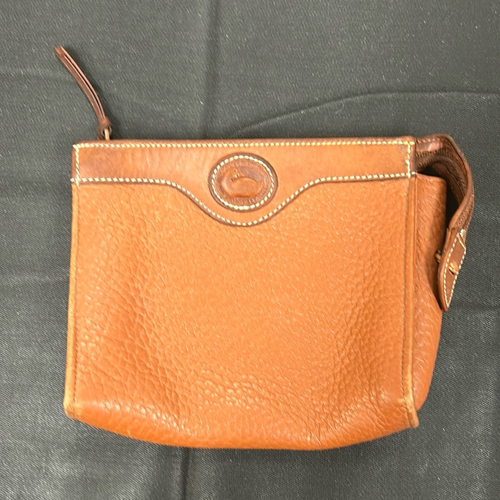 Dooney & Bourke women’s bag organizer